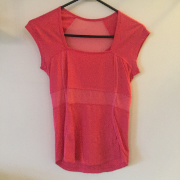 lululemon athletica Tops - Lululemon cap sleeve top